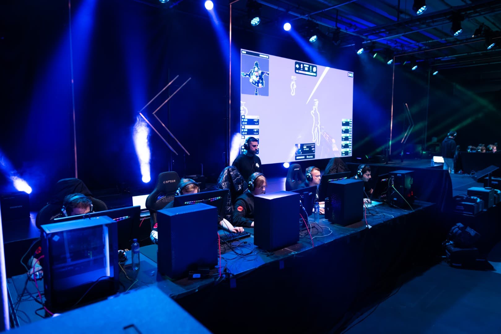 E-sport på PLAY!